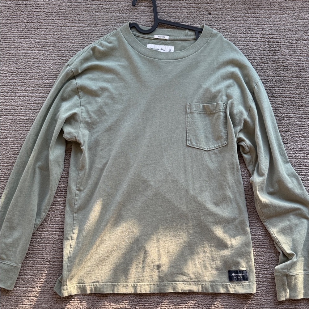 Abercrombie & Fitch Sage Long Sleeve Tee